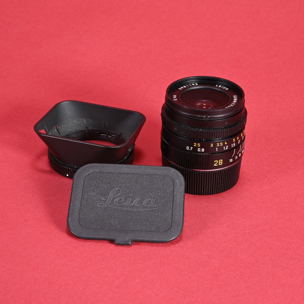 Leica 28mm f/2 Summicron-M ASPH Lens 11604 Version I | Blue Moon