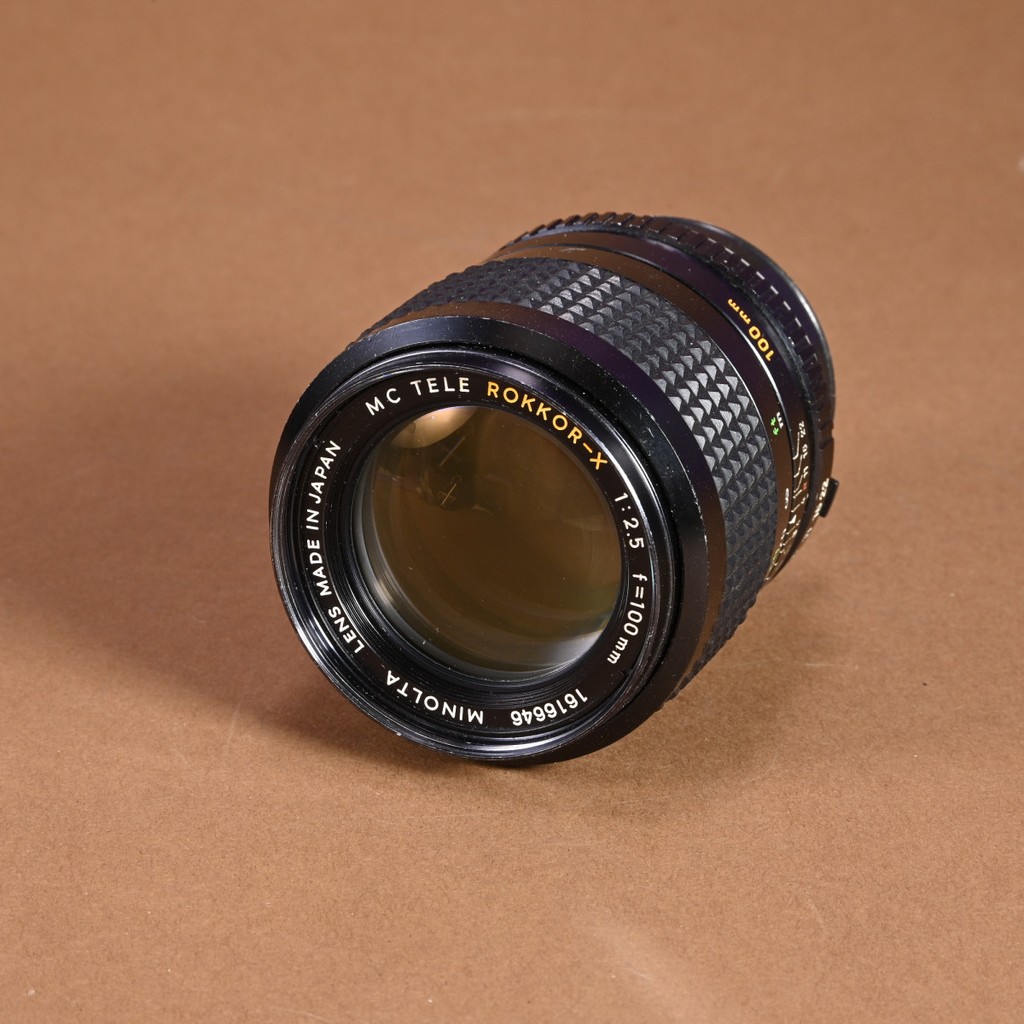 Minolta 100mm f/2.5 MC Tele Rokkor-X Lens | Blue Moon Camera