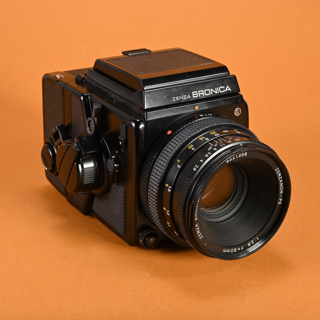 Bronica SQ-Ai Camera Kit with 80mm f2.8 Lens - Medium Format SLR