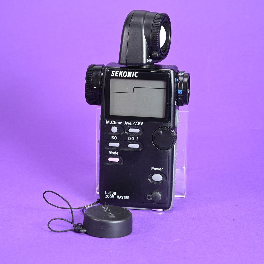 Sekonic L-508 Zoom Master Light Meter - Versatile and Weather