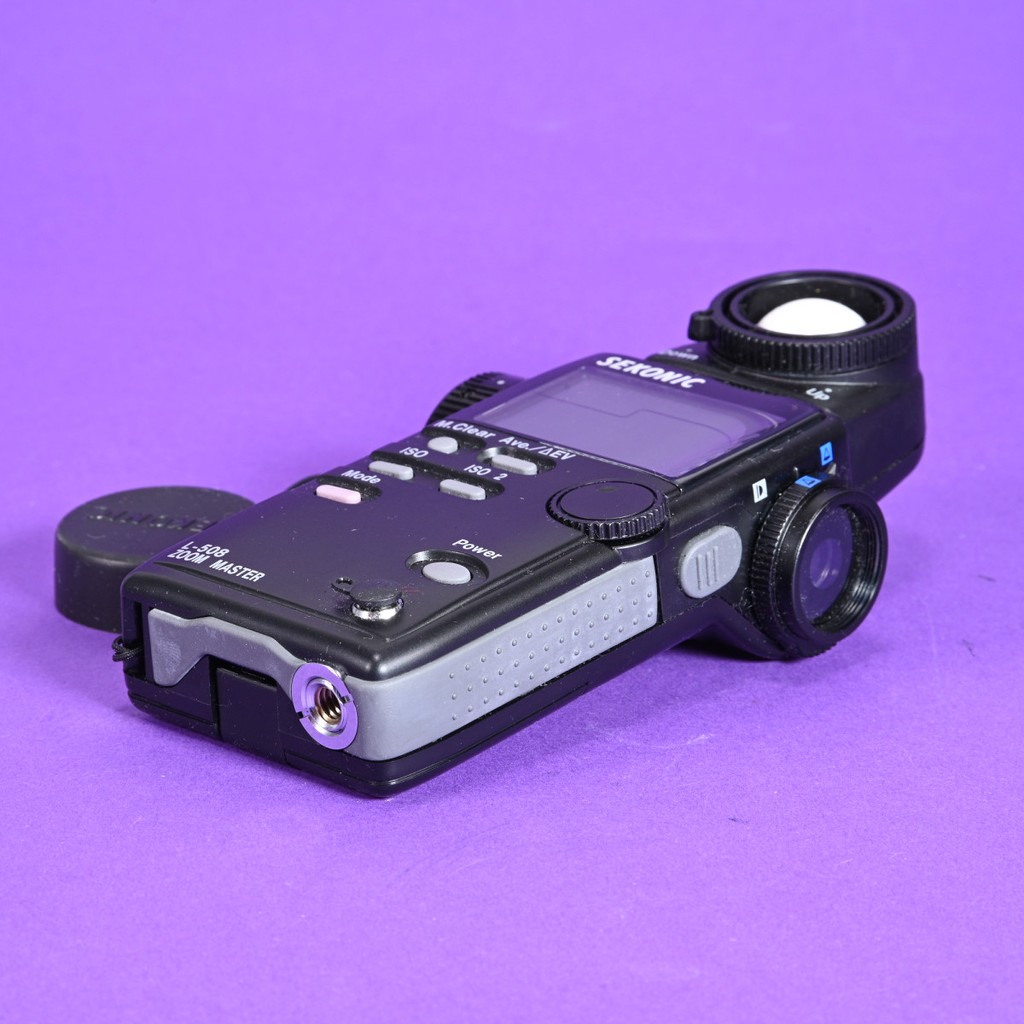 Sekonic L-508 Zoom Master Light Meter - Versatile and Weather