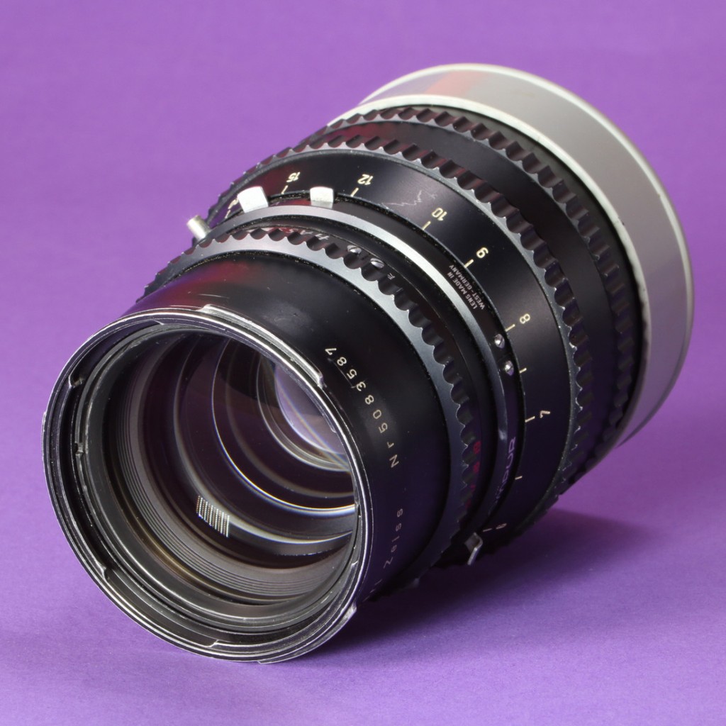 ハッセルブラッド 150mm F4 Carl Zeiss Sonnar Carl Zeiss 150mm f4 Sonnar C Lens for Hasselblad V | Blue Moon Camera