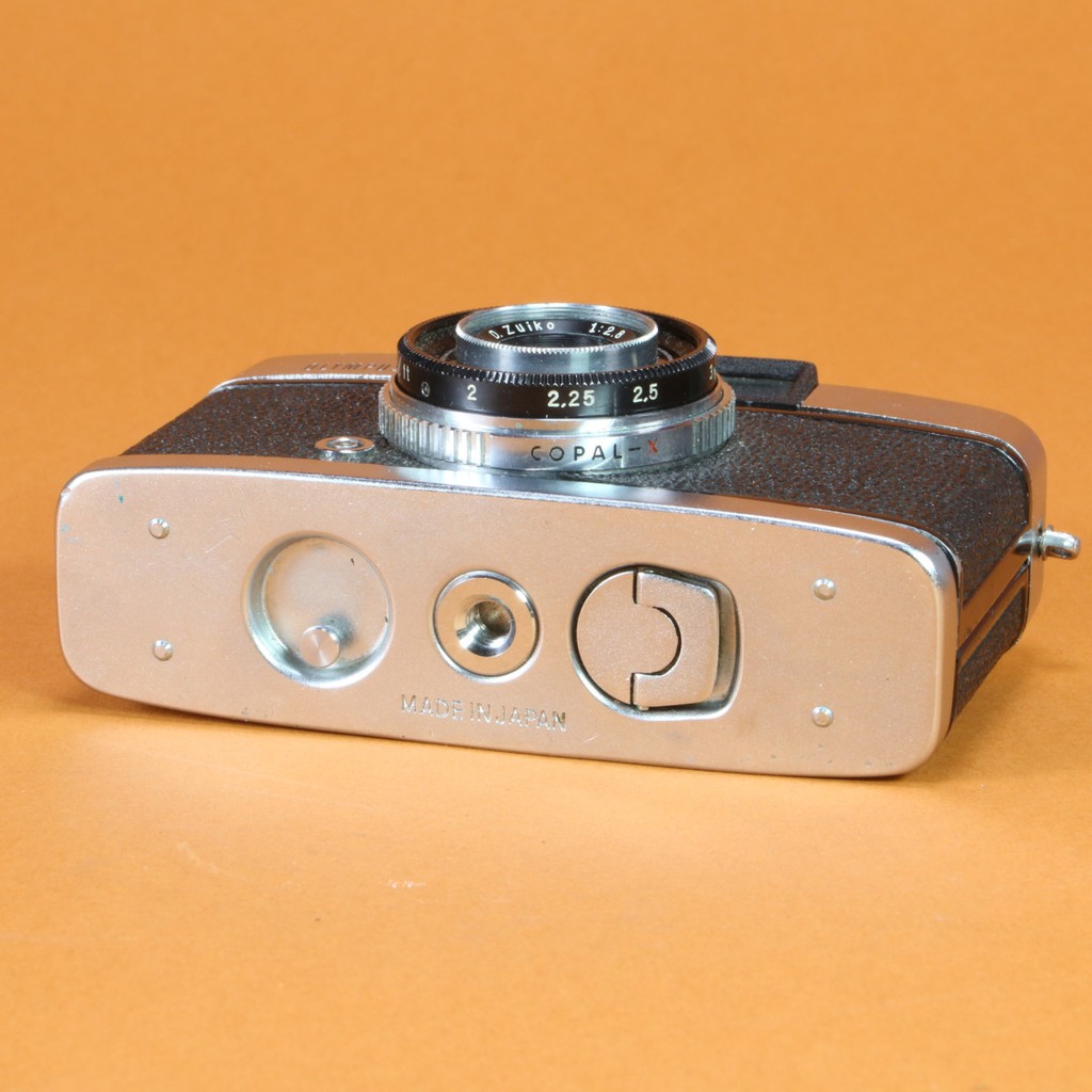 Used Olympus-Pen S 35mm Half-Frame Viewfinder Camera | Blue Moon