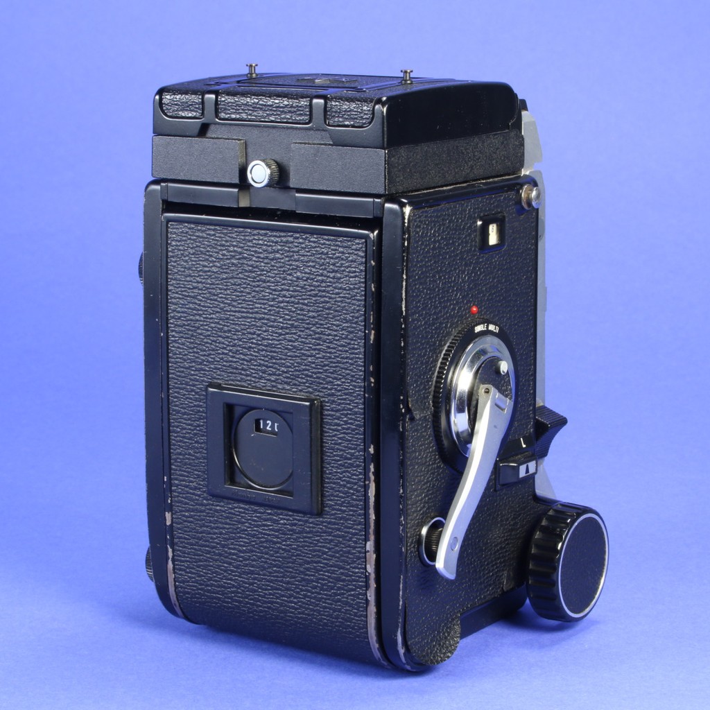 Mamiya C330 Professional S Camera with 80mm f2.8 Lens | Blue Moon