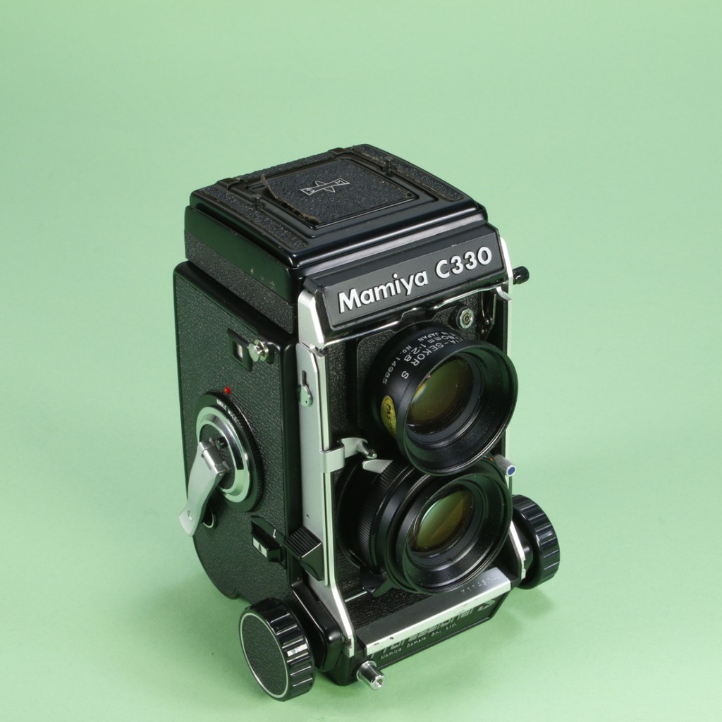 Mamiya C330 Pro S Camera with Mamiya 80mm f2.8 Blue Dot Lens