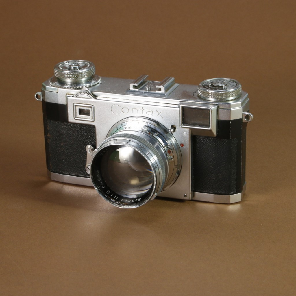 Zeiss Ikon Contax IIA Camera with Zeiss 5cm f1.5 Sonnar Lens