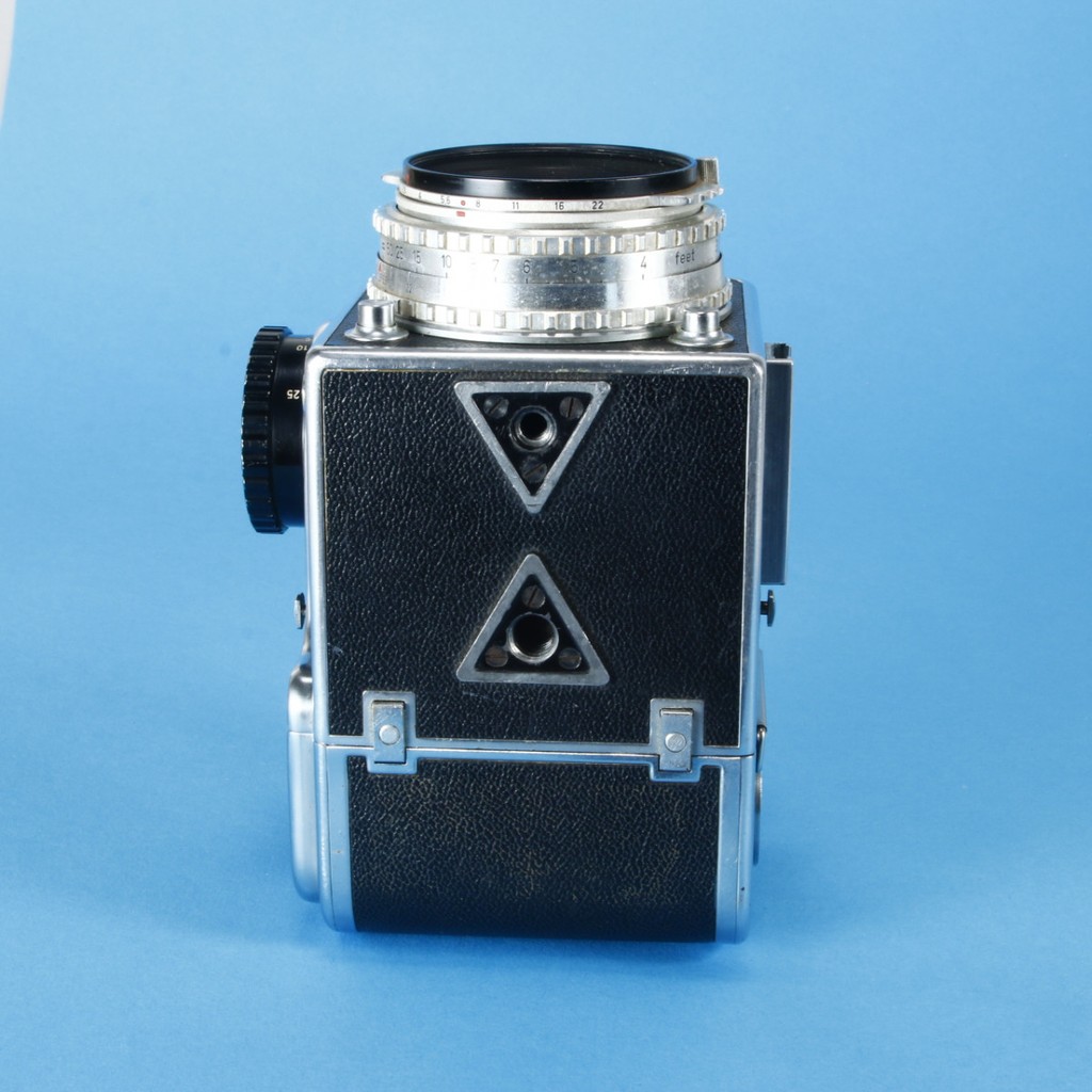 Hasselblad 1000F Camera Kit with 80mm f2.8 Zeiss Tessar Lens (As