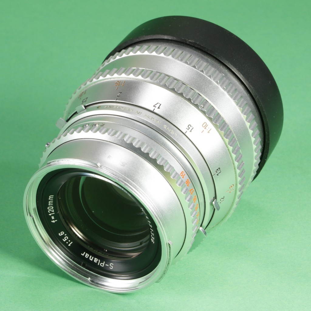 Carl Zeiss 120mm f5.6 S-Planar C Lens for Hasselblad V | Blue Moon