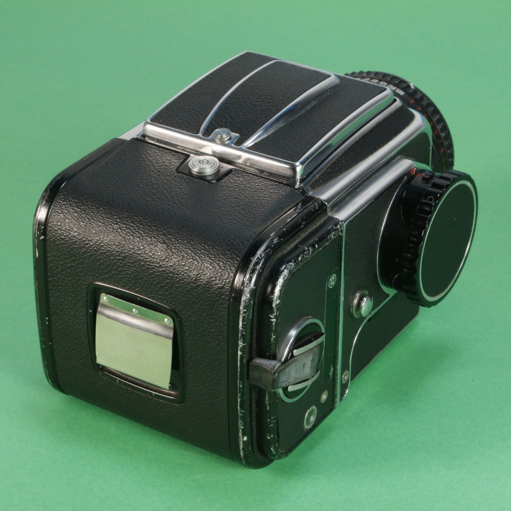 Hasselblad 500 C/M Camera with 80mm f2.8 Planar C Lens and A12