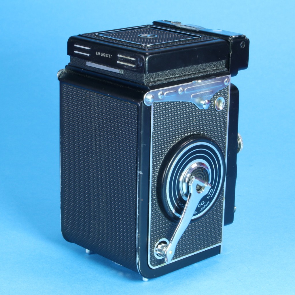 Yashica-Mat EM Camera | Blue Moon Camera