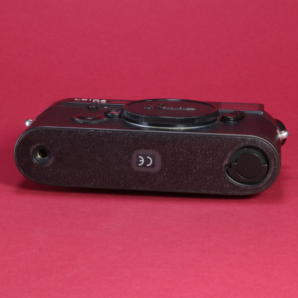 Leica M6 TTL 0.58 Camera - Black | Blue Moon Camera