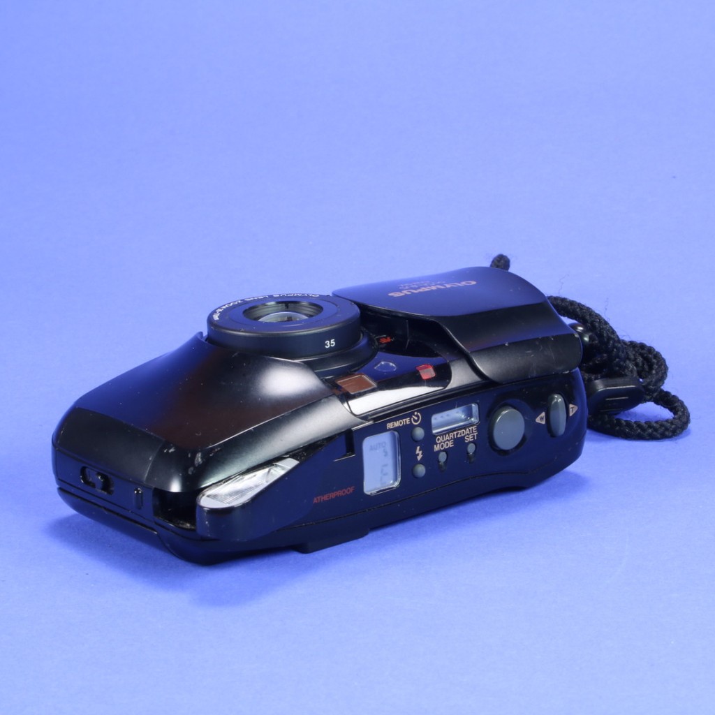 Used Olympus Infinity Stylus Zoom DLX 35mm Film Camera | Blue Moon