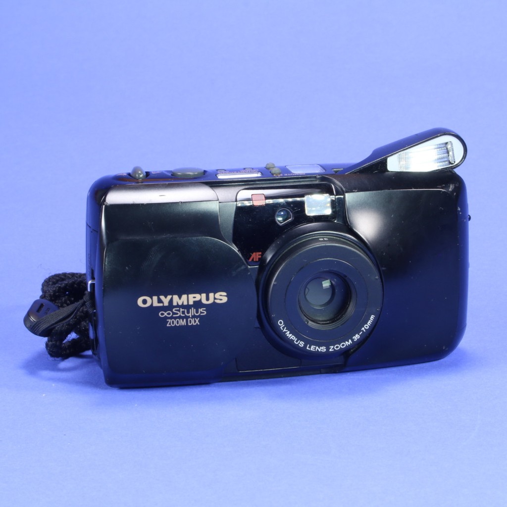 Used Olympus Infinity Stylus Zoom DLX 35mm Film Camera | Blue Moon