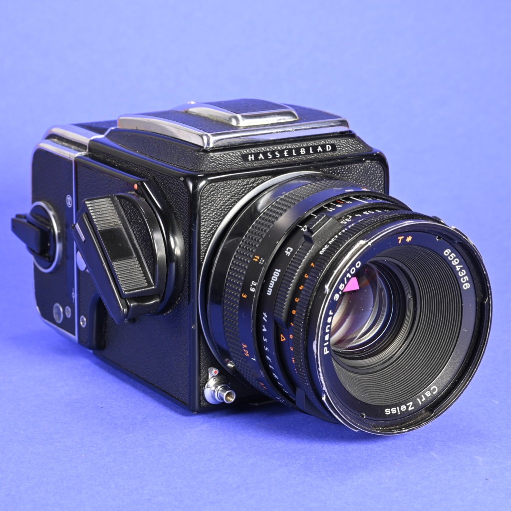 Used Hasselblad 500C/M Camera with 100mm f3.5 Lens and A12 Back