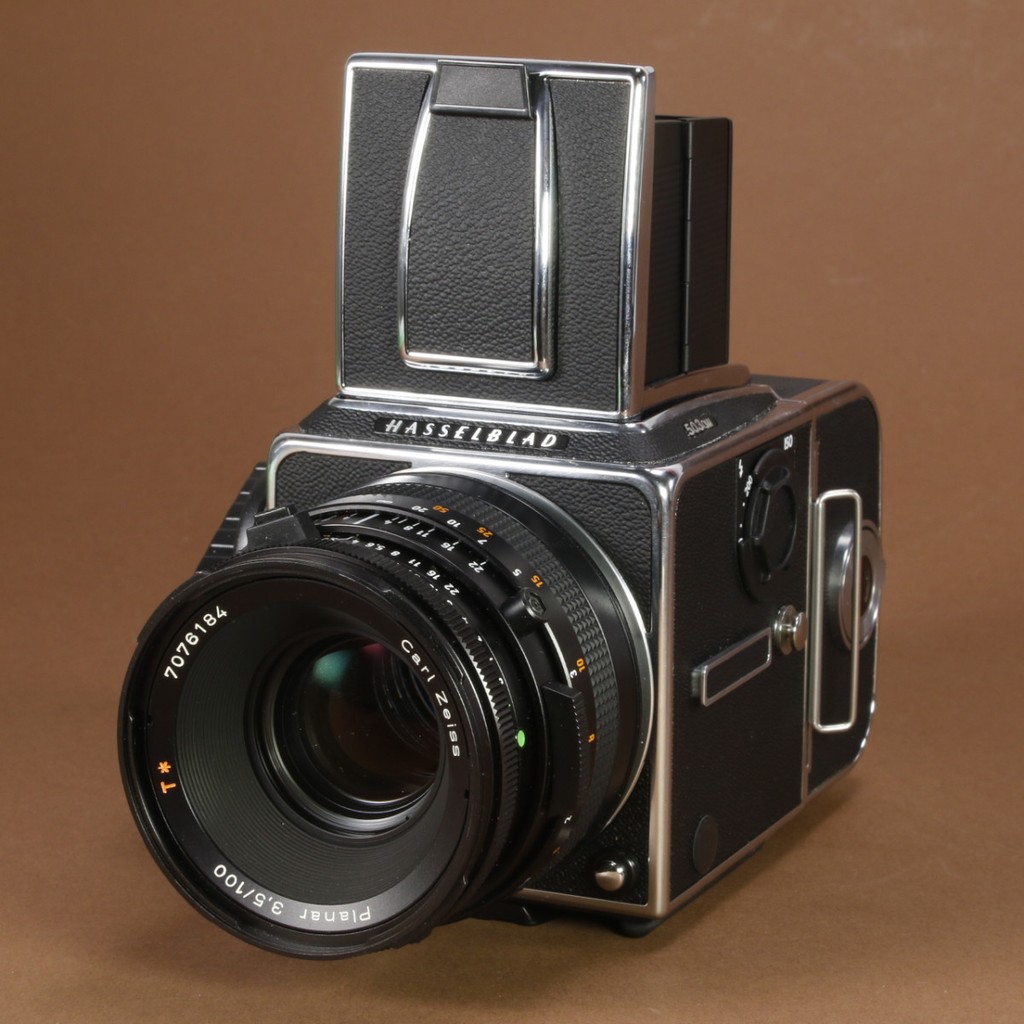 Hasselblad 503CW Camera Kit with 100mm f3.5 Planar CF Lens and A12