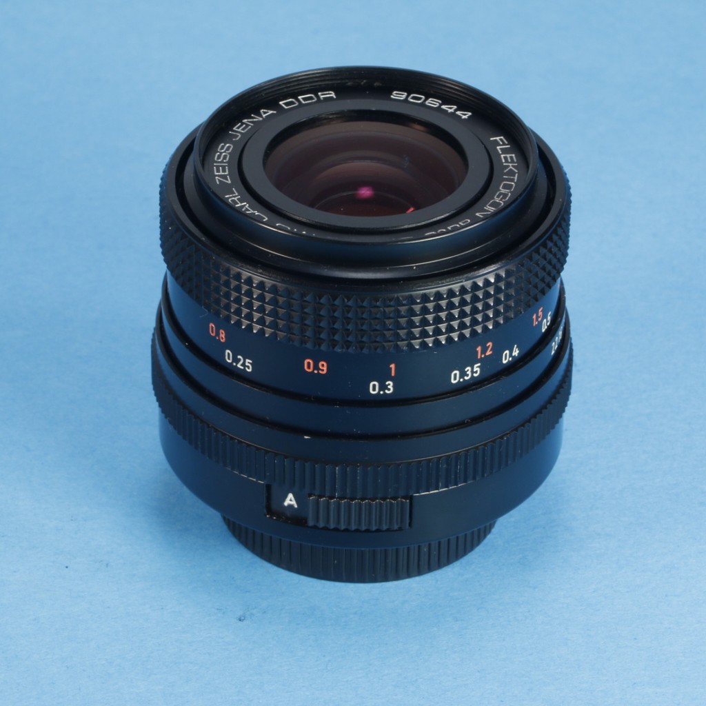 Carl Zeiss Jena 35mm f2.4 Flektogon Lens for M42 | Blue Moon Camera