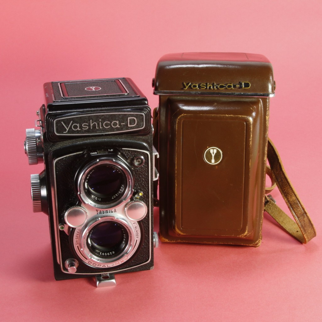 Yashica-D Camera | Blue Moon Camera