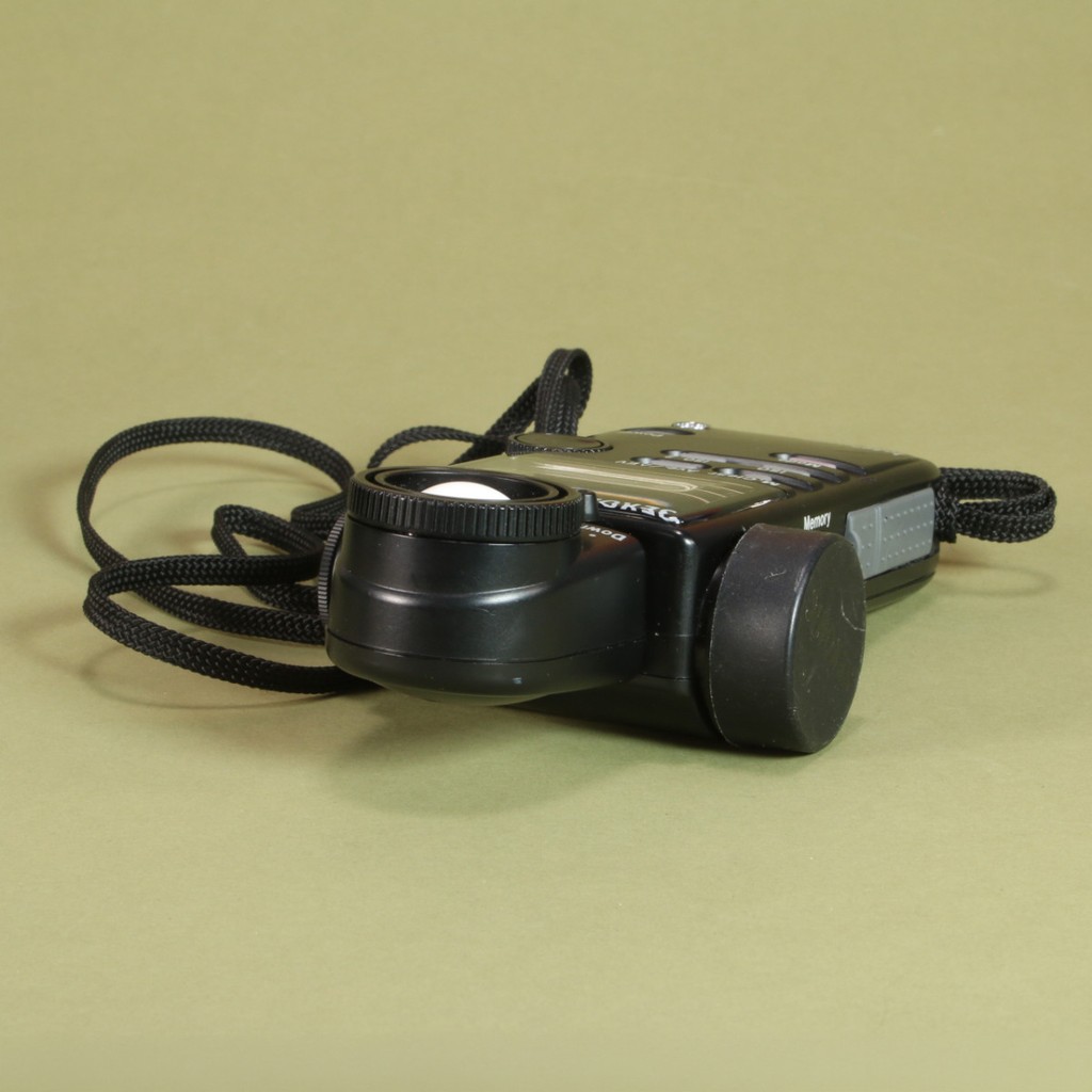 Sekonic L-508 Zoom Master Light Meter - Versatile and Weather