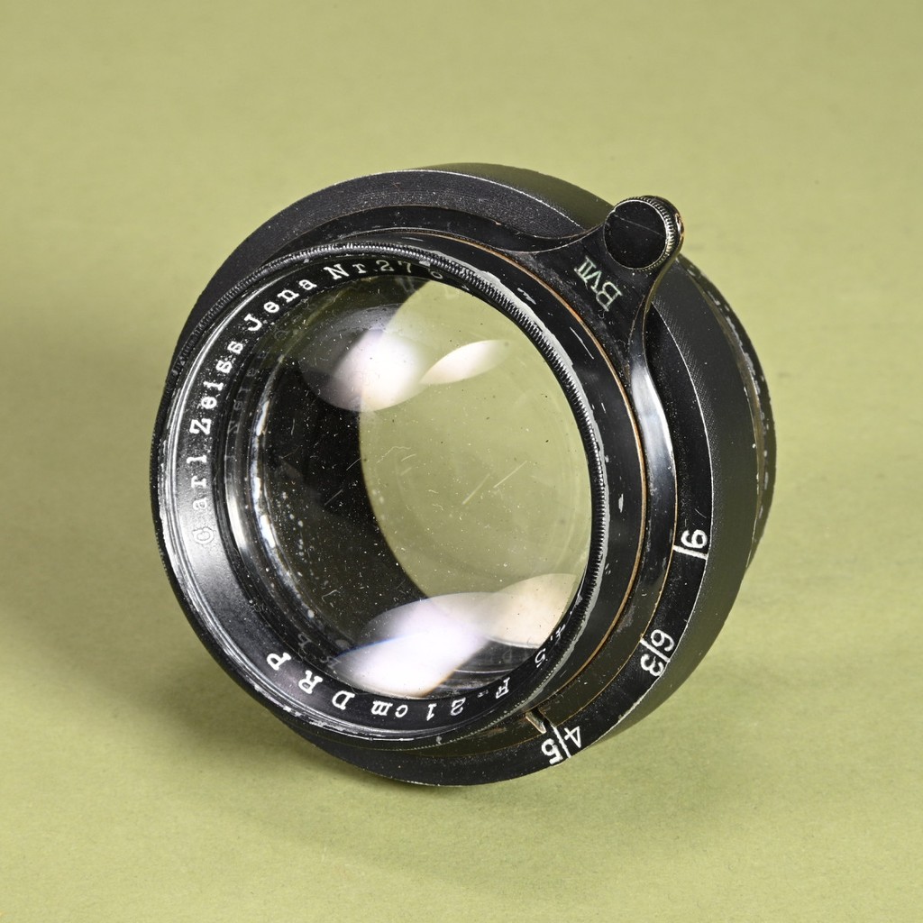 Carl Zeiss Jena 210mm f/4.5 Tessar Large Format Lens | Blue Moon