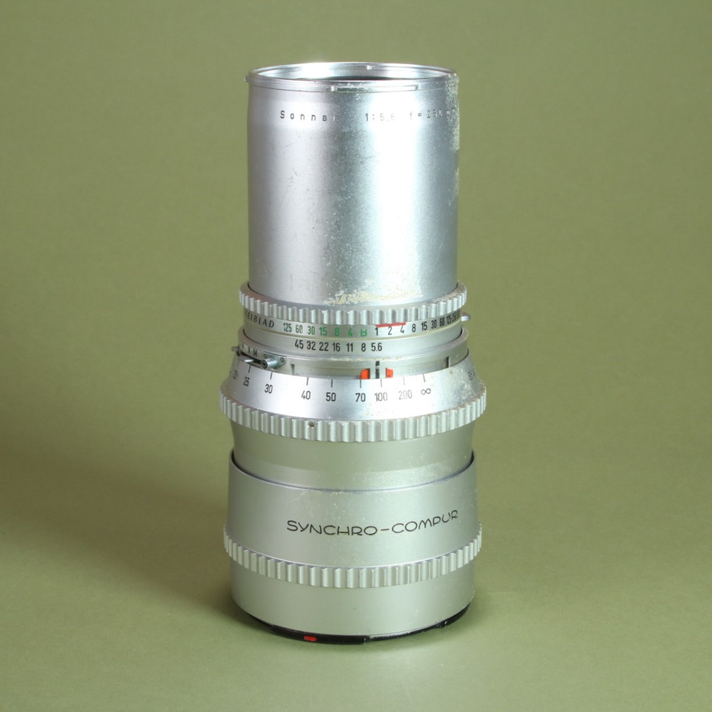 Carl Zeiss 250mm f5.6 Sonnar C Lens for Hasselblad V | Blue Moon