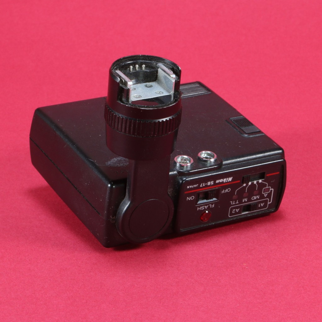 Used Nikon Speedlight SB-17 Flash - Perfect for Nikon F3 Cameras
