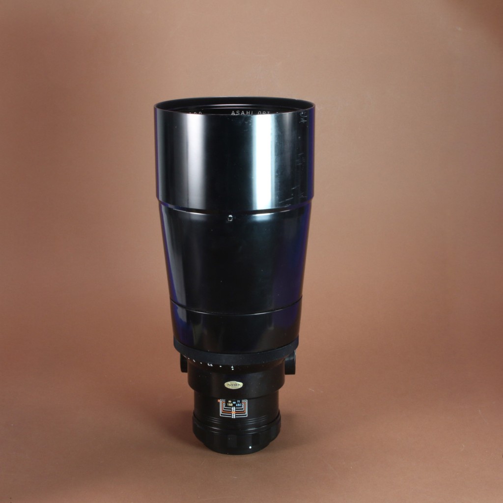 Pentax 600mm f4 Super-Multi-Coated Takumar Lens for Pentax 6x7