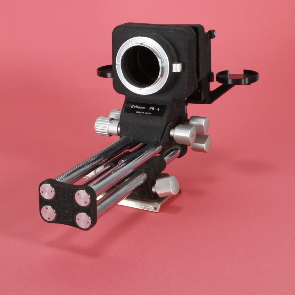 Nikon Bellows PB-4 | Blue Moon Camera