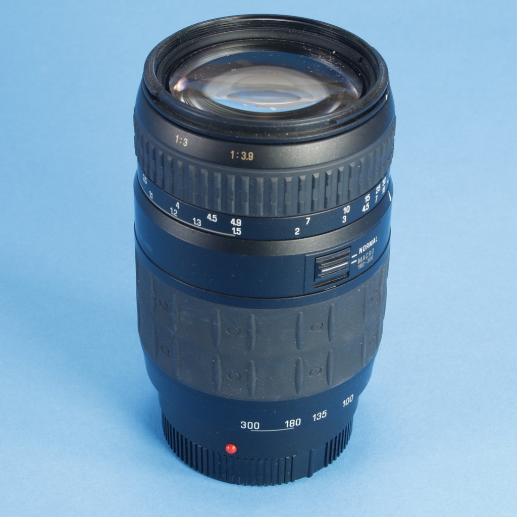 Quantaray 70-300mm f4-5.6 LD Tele-Macro 1:2 Lens for Maxxum AF