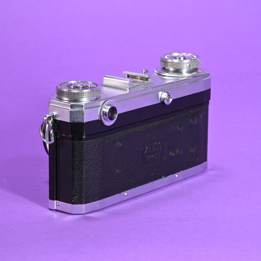Used Zeiss Ikon Contax IIA with 50mm f1.5 Sonnar Lens | Blue Moon