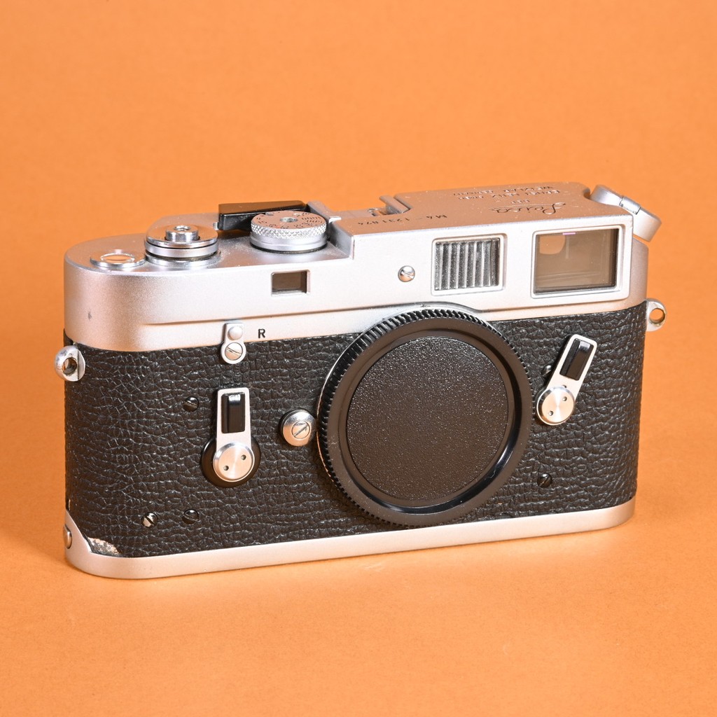 Used Leica M4 Camera: Classic 35mm Rangefinder | Blue Moon Camera