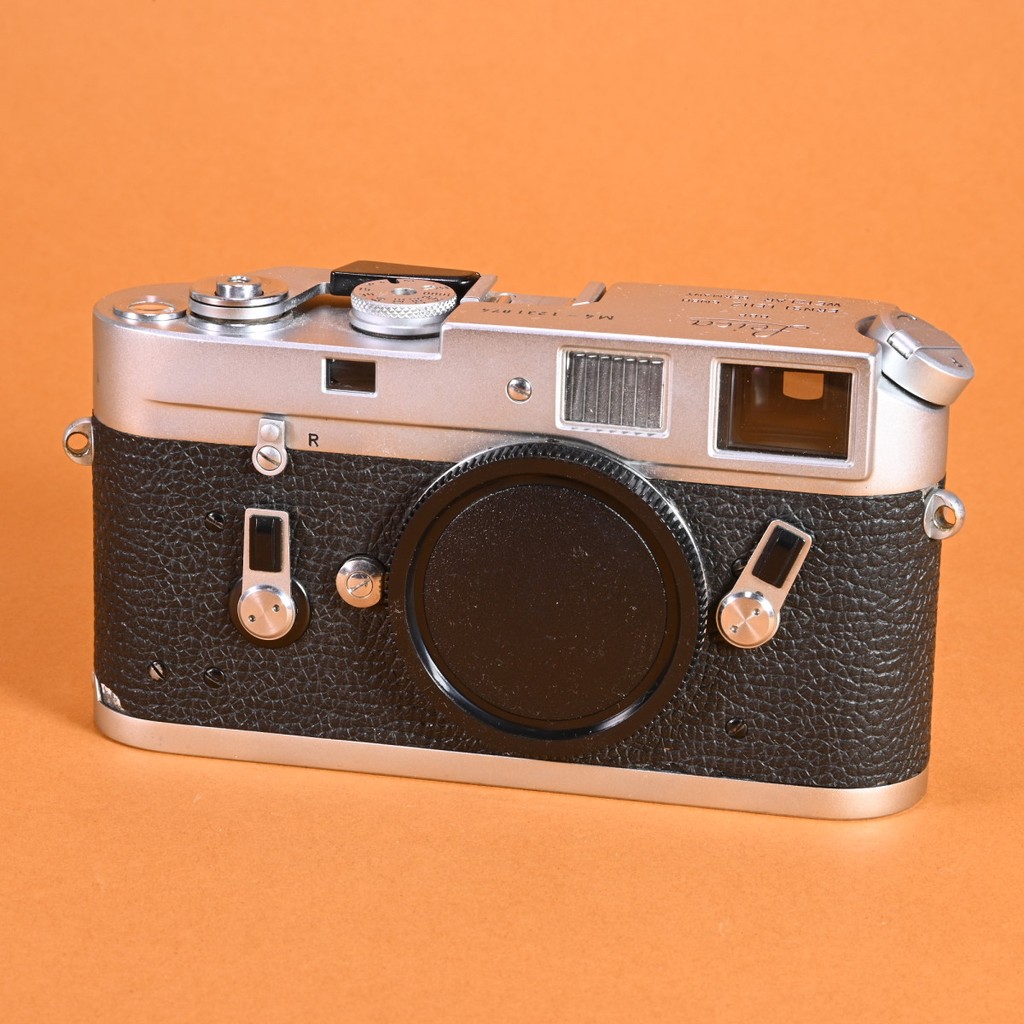 Used Leica M4 Camera: Classic 35mm Rangefinder | Blue Moon Camera