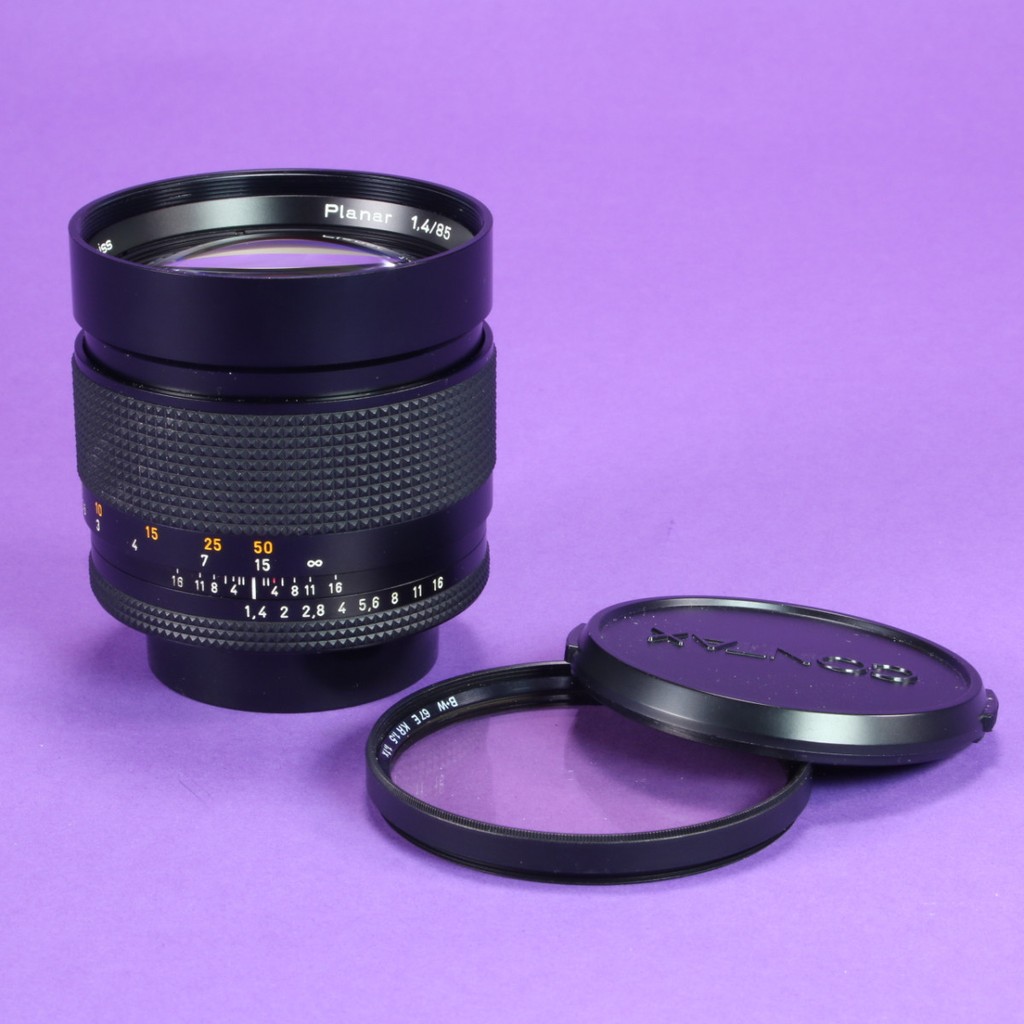 Used Carl Zeiss 85mm f1.4 Planar T* Lens for Contax/Yashica | Blue