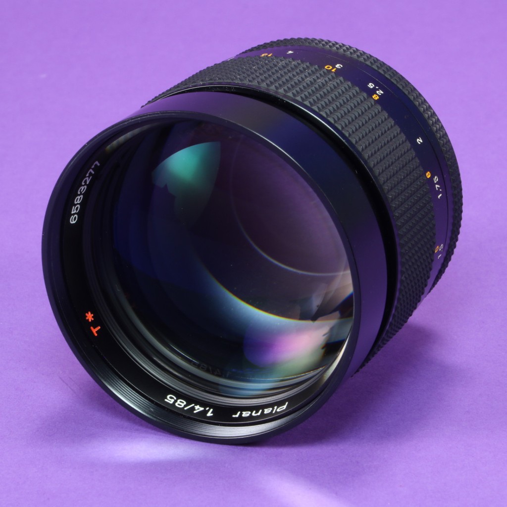 Used Carl Zeiss 85mm f1.4 Planar T* Lens for Contax/Yashica | Blue