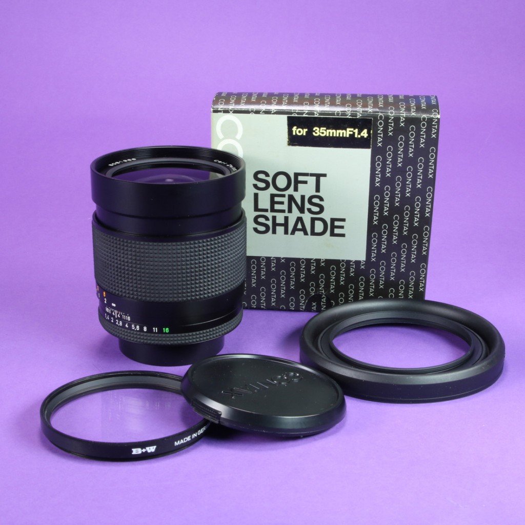 Carl Zeiss 35mm f1.4 Distagon T* Lens for C/Y - High-Quality Semi