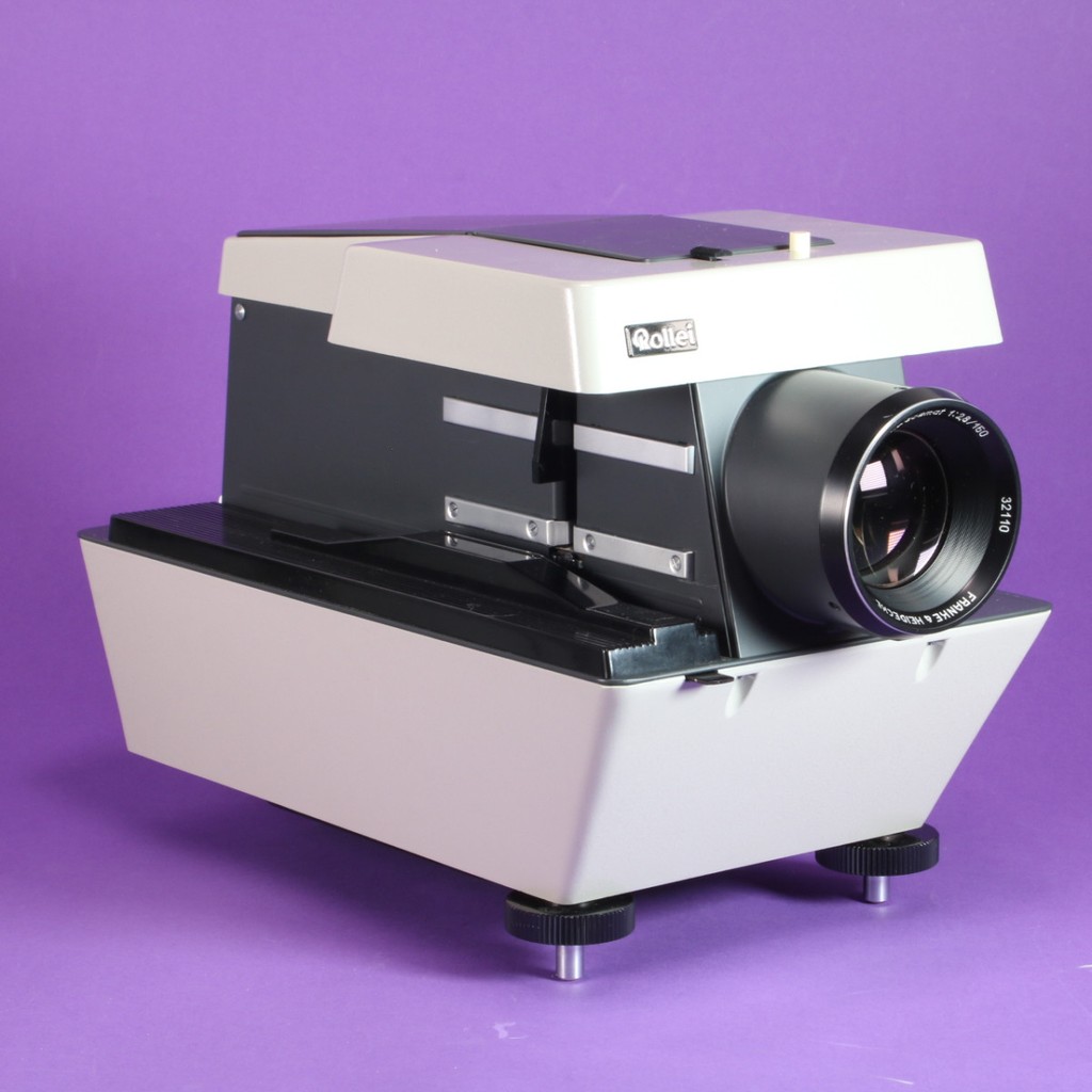 Rollei P11 Dual Format Slide Projector - Medium Format Slide