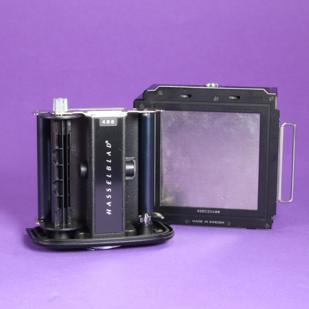Hasselblad A24 フィルムバック 中判カメラ用 Hasselblad A24 Back - Black | Blue Moon Camera
