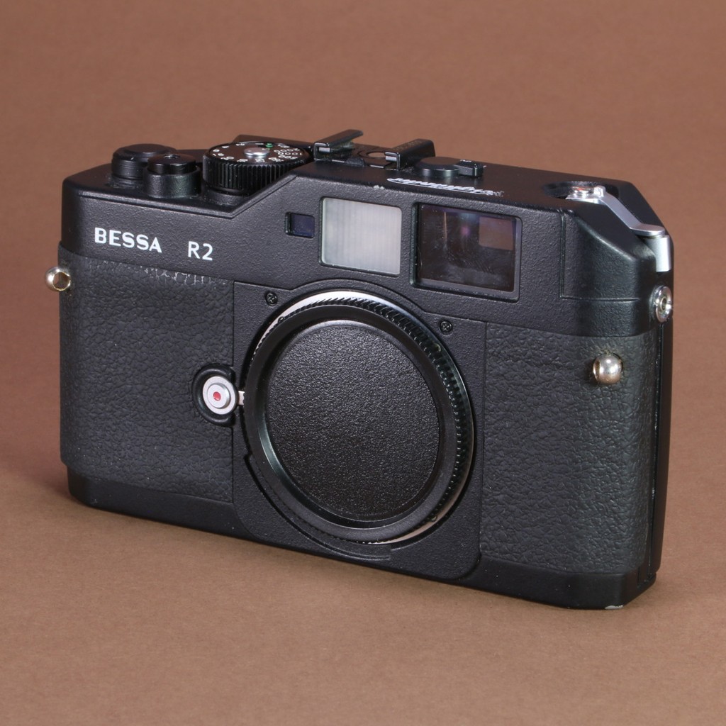 Voigtlander Bessa R2 Camera | Blue Moon Camera