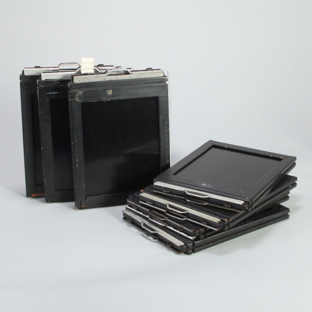 Graflex 4x5 フィルムホルダー Used Graflex Slotted 4x5 Sheet Film Holder - Set of 7 | Blue Moon