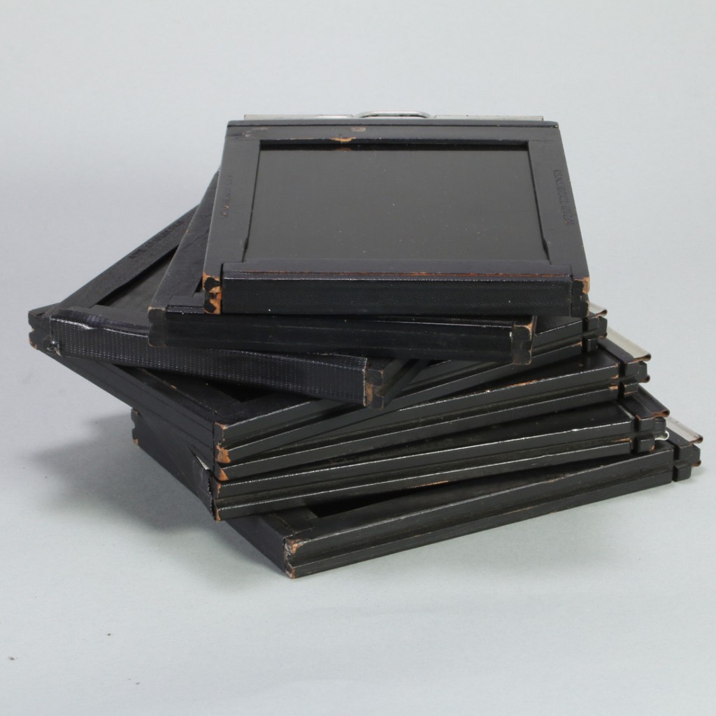 Used Graflex Slotted 4x5 Sheet Film Holder - Set of 7 | Blue Moon
