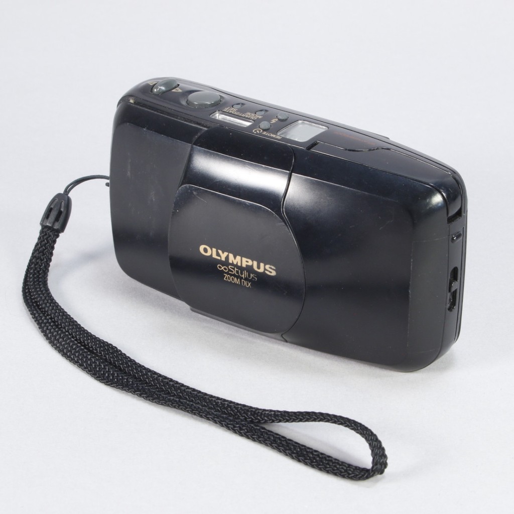 Olympus Infinity Stylus Zoom DLX Camera | Blue Moon Camera