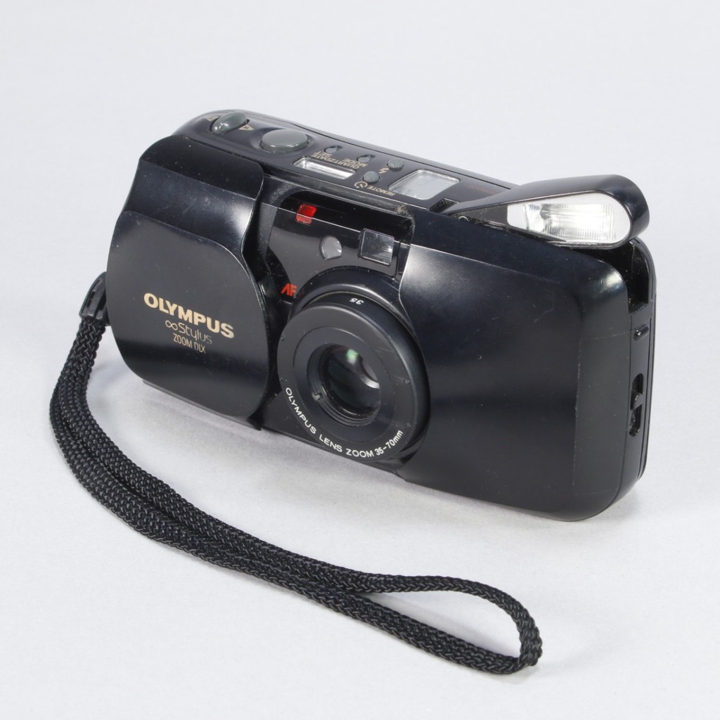 Olympus Infinity Stylus Zoom DLX Camera | Blue Moon Camera