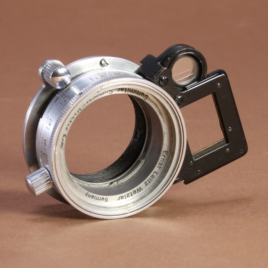 Leica Close Up Attachment NOOKY-HESUM | Blue Moon Camera