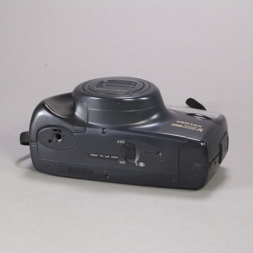 Pentax Zoom 105R: Versatile Point and Shoot 35mm Camera | Blue