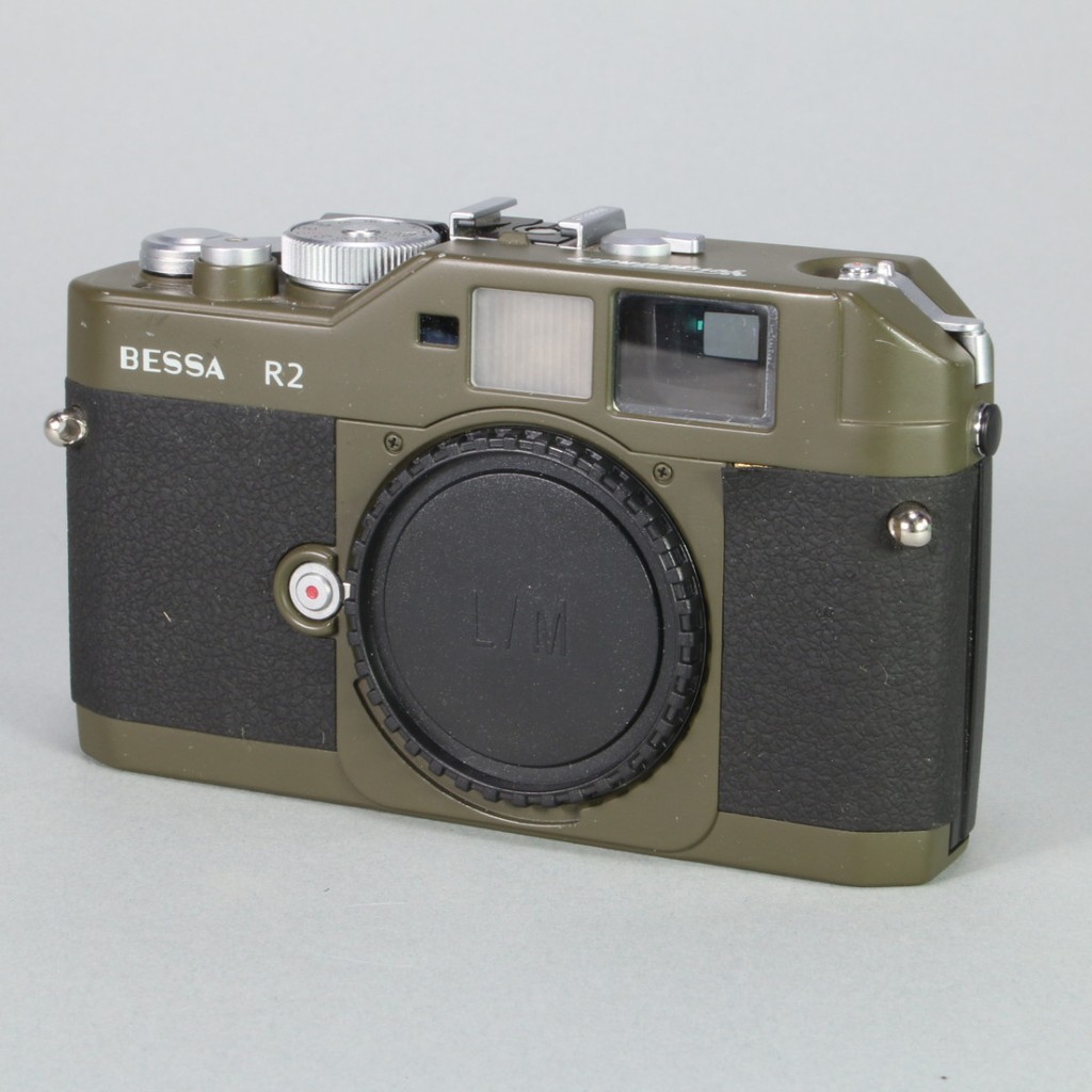 Voigtlander Bessa R2 Camera - Olive (Boxed) | Blue Moon Camera