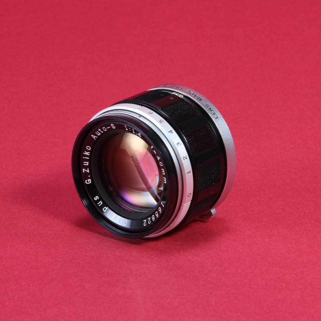 Olympus 40mm f1.4 G.Zuiko Auto-S Lens for Olympus Pen F | Blue