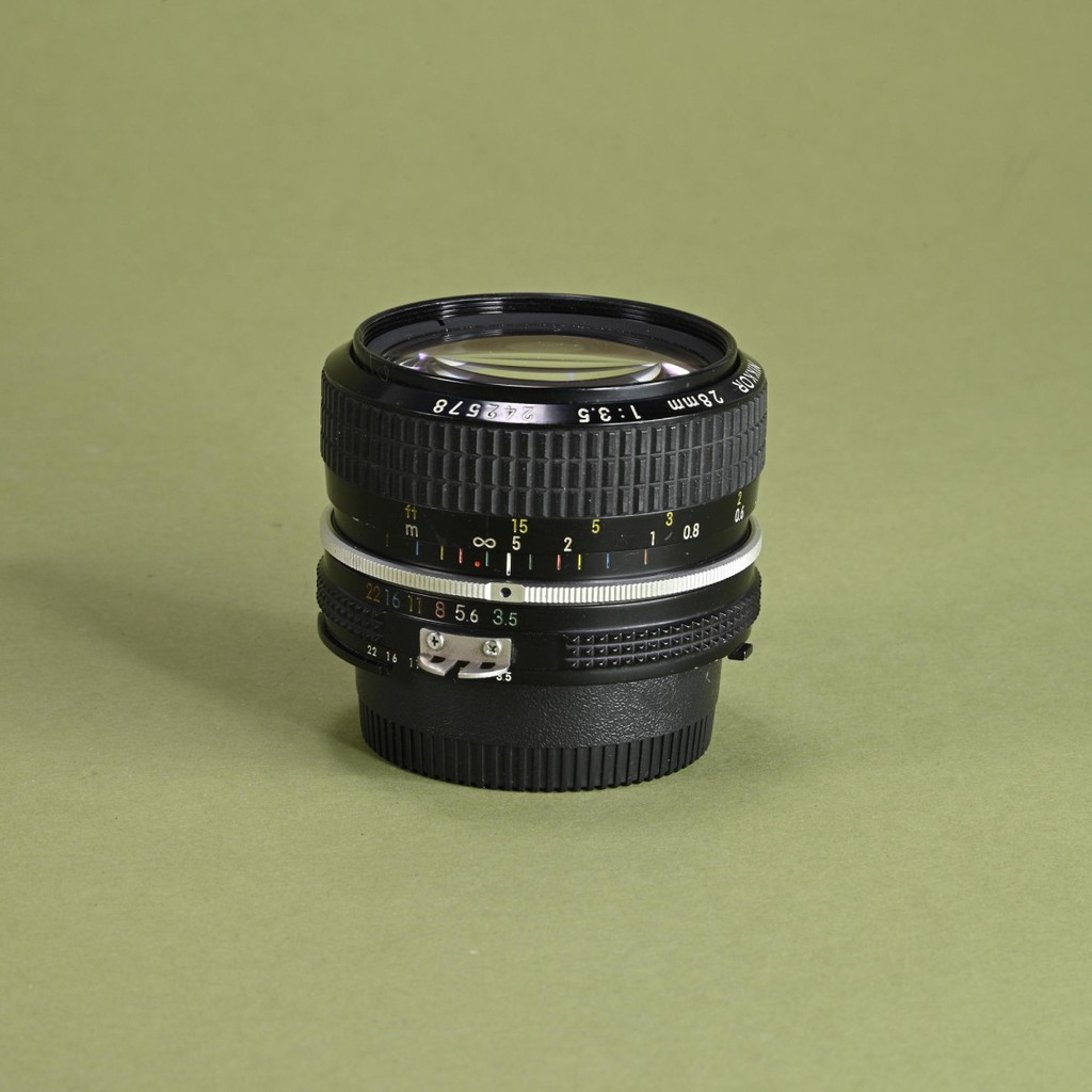 Nikon 28mm f3.5 Nikkor Lens for Nikon AI - Versatile Wide Angle