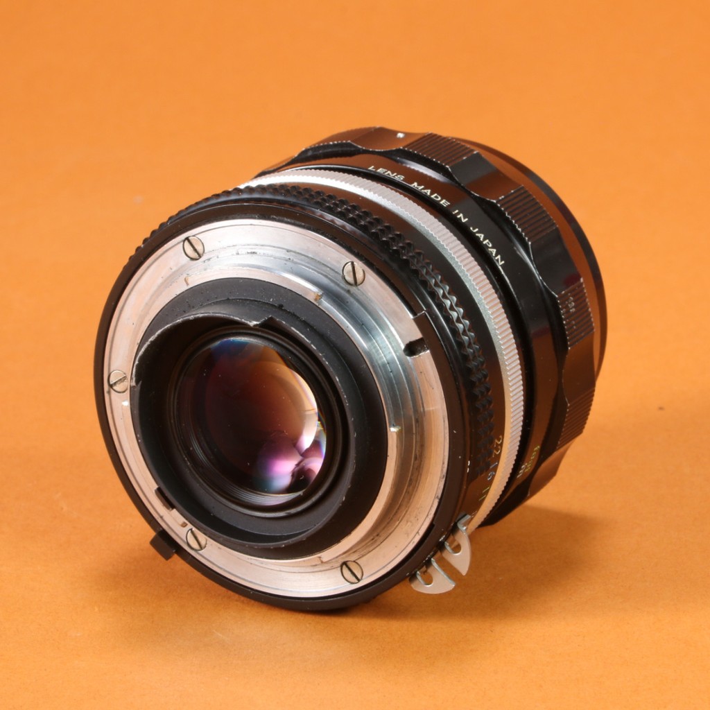 Used Nikon 28mm f2 Nikkor-N Lens for Nikon AI - Wide Angle Manual