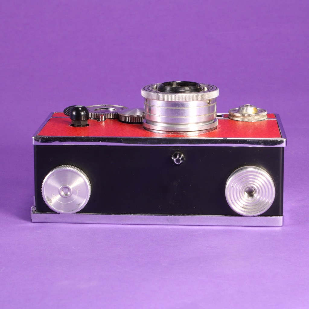 Argus C3 Camera - Re-Skinned in Red Leather | Blue Moon Camera