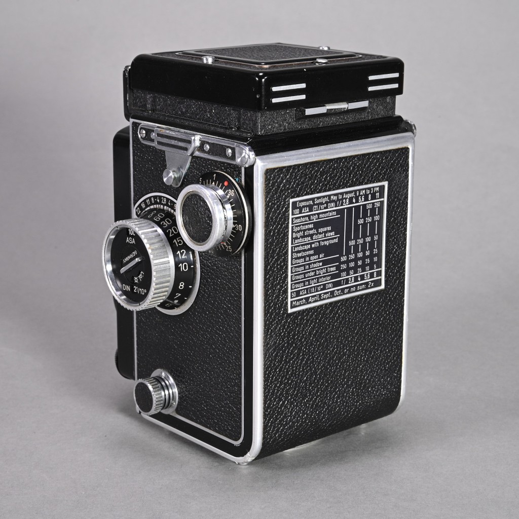 Rollei Rolleiflex 2.8C TLR Camera with Xenotar Lens | Blue Moon Camera