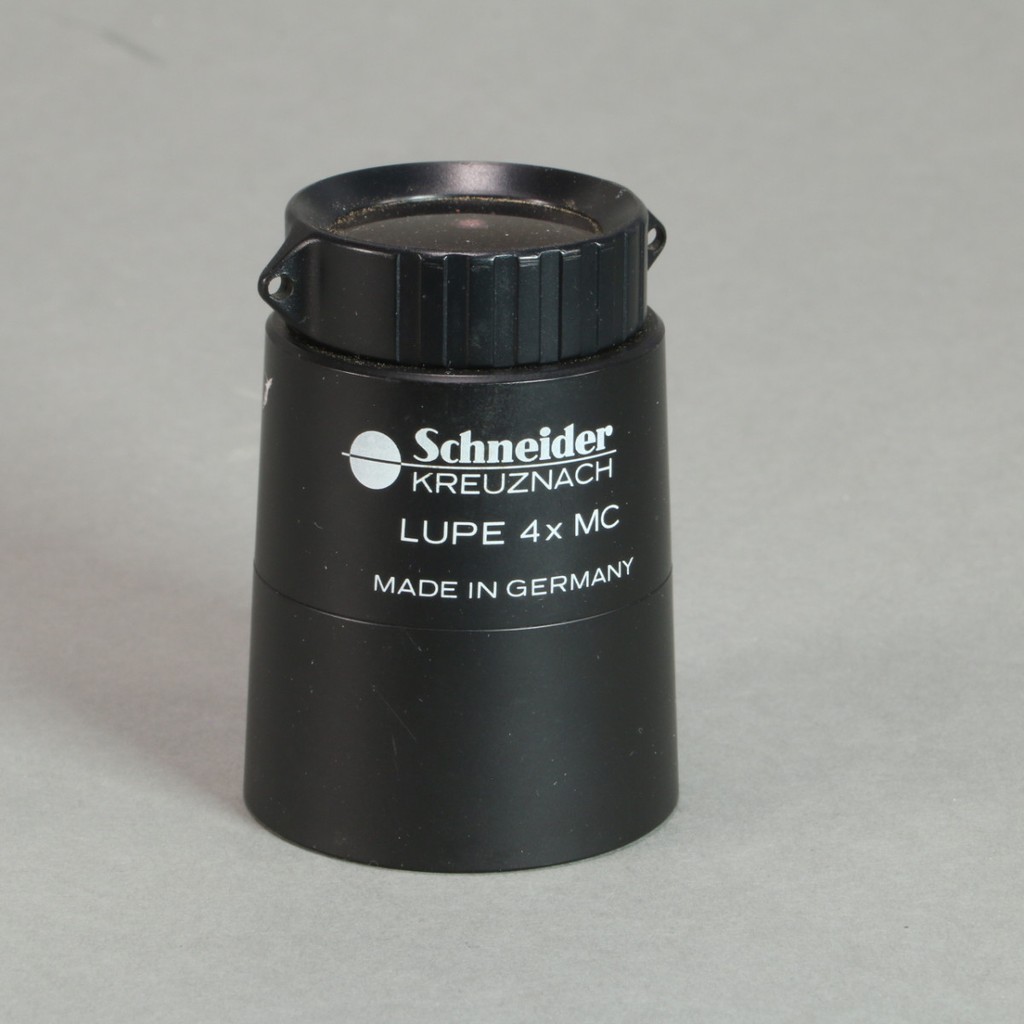 Used Schneider Kreuznach Lupe 4x MC: Pro-grade Magnifier | Blue